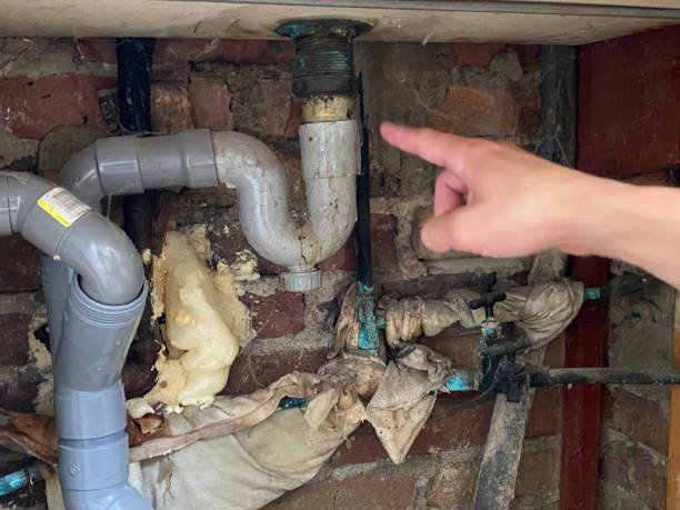 Best Commercial water damage restoration  in Crestline, CA